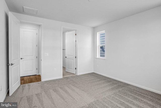 527 ASTER LN, Orange, VA 22960