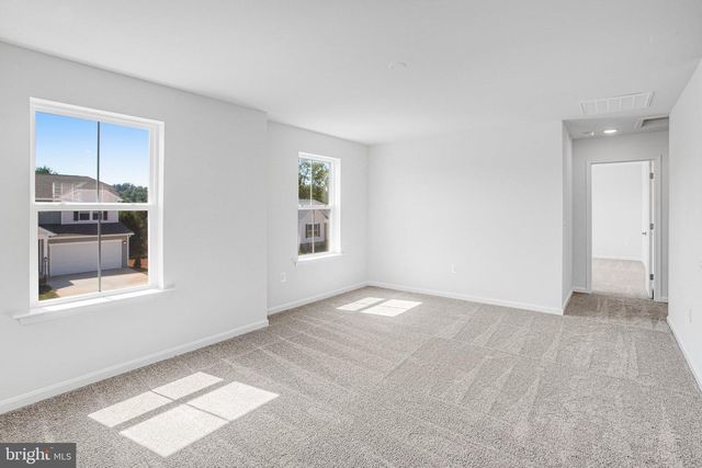 527 ASTER LN, Orange, VA 22960