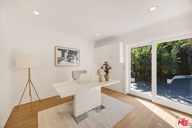 2163 San Ysidro Drive, Beverly Hills, CA 90210