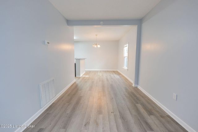 2831 W Madison St, Louisville, KY 40211