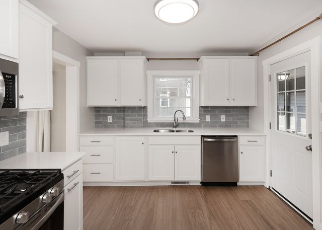 1606 Coffelt Avenue, Davenport, IA 52803