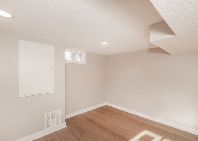 1606 Coffelt Avenue, Davenport, IA 52803