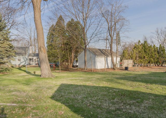 1606 Coffelt Avenue, Davenport, IA 52803