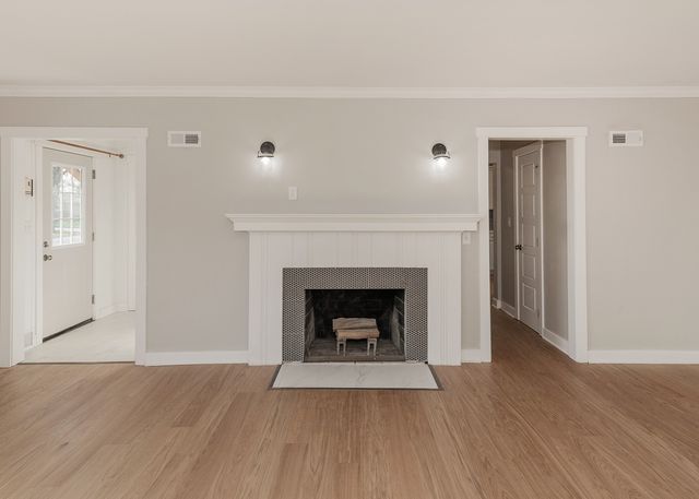 1606 Coffelt Avenue, Davenport, IA 52803