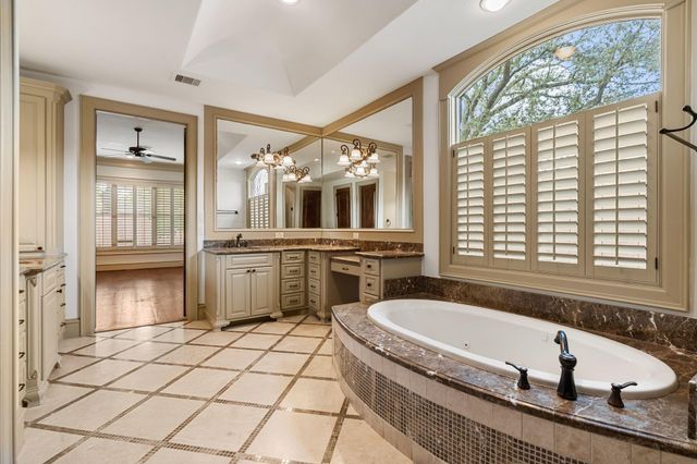 3775 Drake Street, Houston, TX 77005