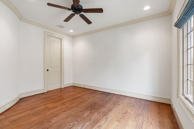 3775 Drake Street, Houston, TX 77005