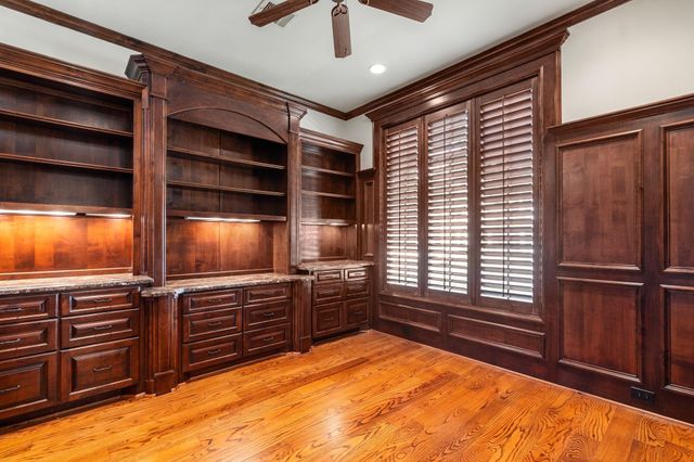 3775 Drake Street, Houston, TX 77005