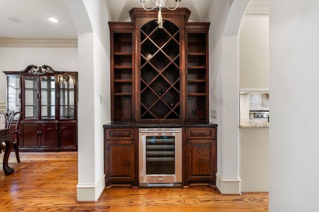 3775 Drake Street, Houston, TX 77005