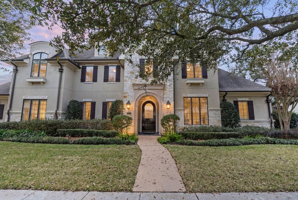 3775 Drake Street, Houston, TX 77005