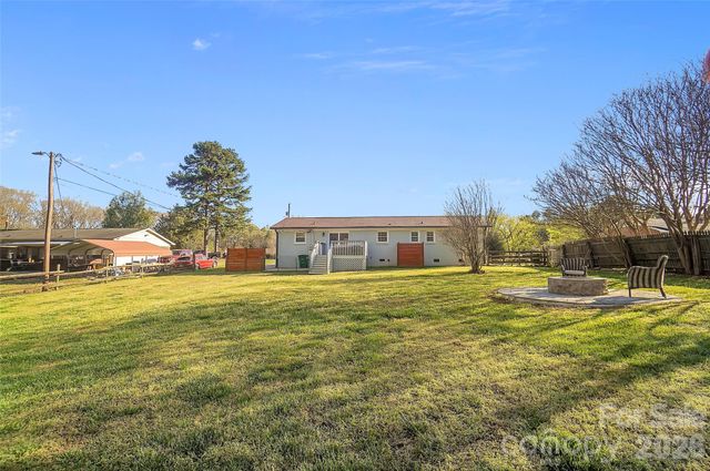 280 Pinevale Drive, Salisbury, NC 28144