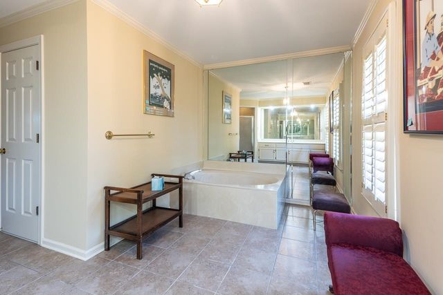 8784 CLASSIC DR, Memphis, TN 38125