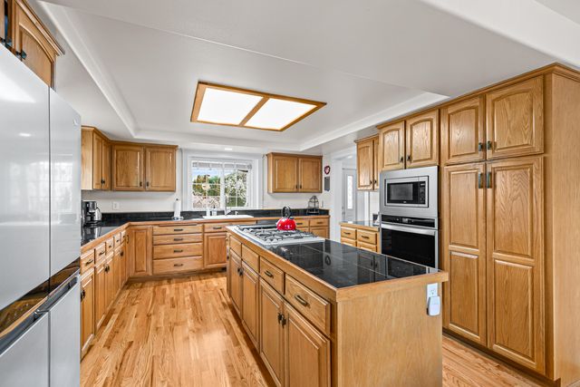 1120 Barrington Circle, Ashland, OR 97520