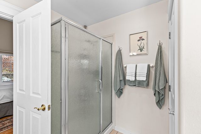 1120 Barrington Circle, Ashland, OR 97520