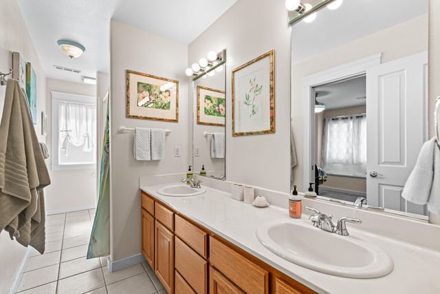 1120 Barrington Circle, Ashland, OR 97520