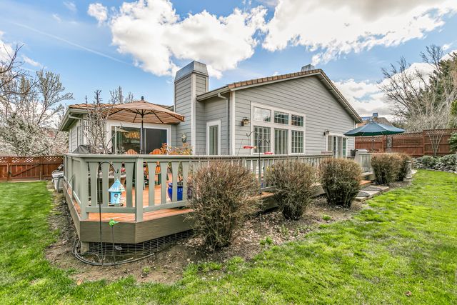 1120 Barrington Circle, Ashland, OR 97520