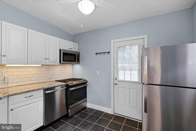 2007 DELAWARE AVE, Wilmington, DE 19806
