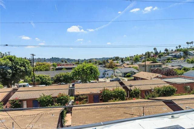 6093 La Prada, Los Angeles, CA 90042