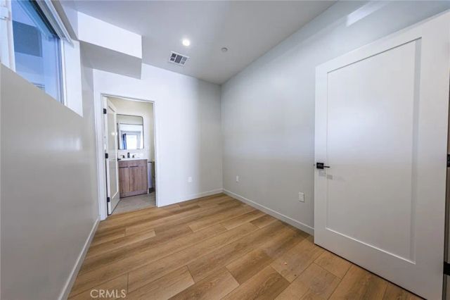 6093 La Prada, Los Angeles, CA 90042