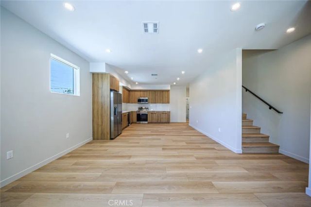 6093 La Prada, Los Angeles, CA 90042