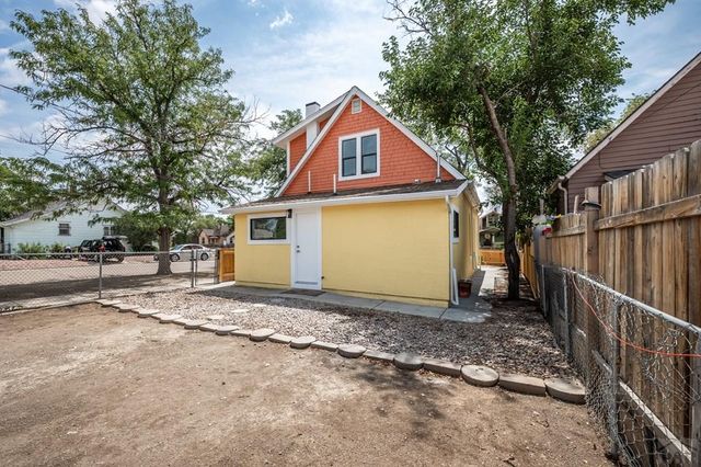 923 E 7th St, Pueblo, CO 81001