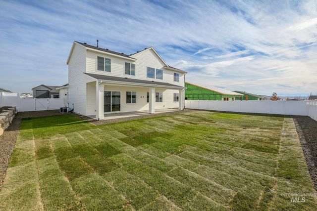 4931 W River Oaks Dr, Meridian, ID 83646