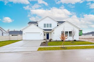 4931 W River Oaks Dr, Meridian, ID 83646