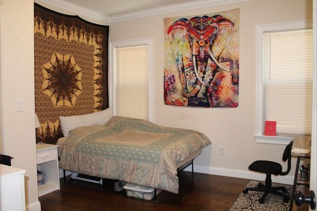 34 Circuit St 2, Boston, MA 02119