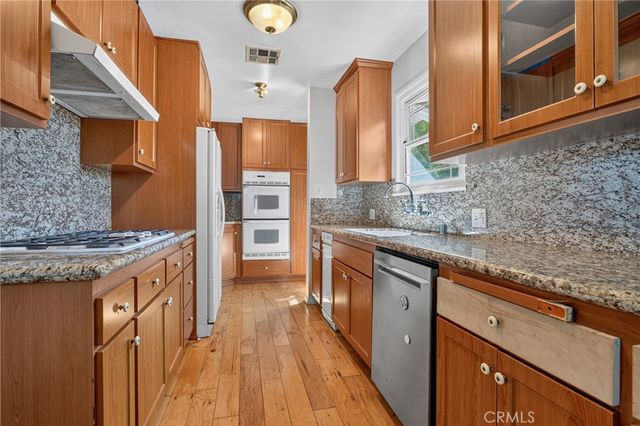 10572 Shoshone Avenue, Granada Hills, CA 91344