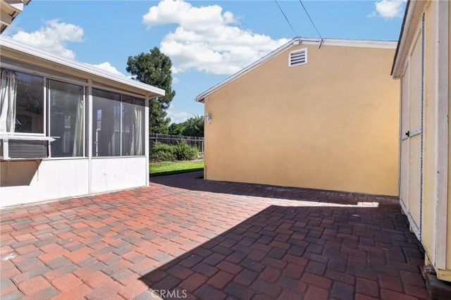 10572 Shoshone Avenue, Granada Hills, CA 91344