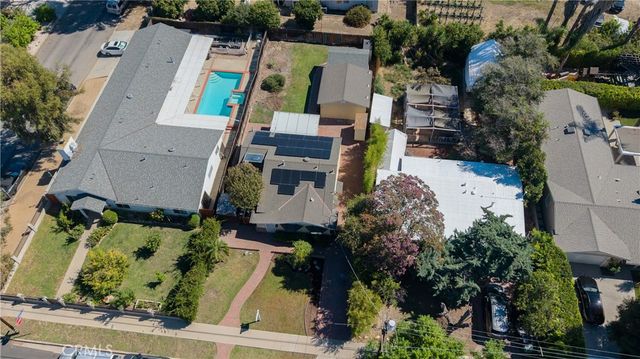 10572 Shoshone Avenue, Granada Hills, CA 91344