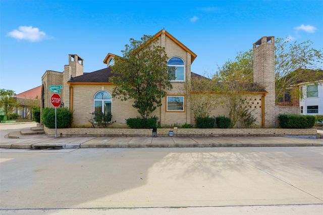 4063 Breakwood Drive, Houston, TX 77025