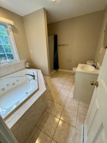 31 Marie Street APT B, New Haven, CT 06513