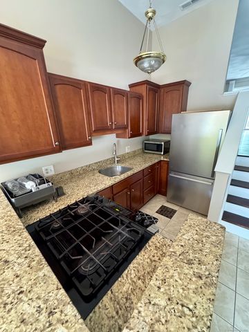 31 Marie Street APT B, New Haven, CT 06513