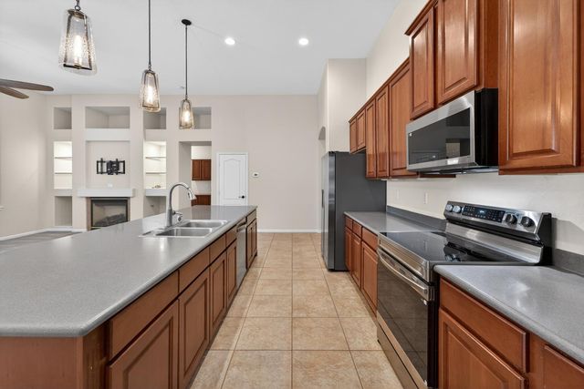 4385 S Crosscreek Drive, Chandler, AZ 85249