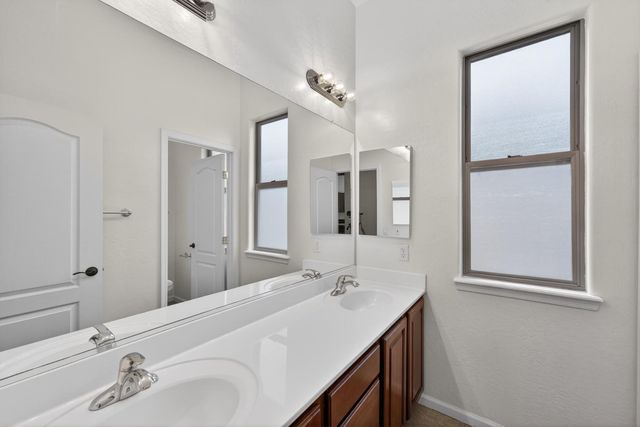 4385 S Crosscreek Drive, Chandler, AZ 85249