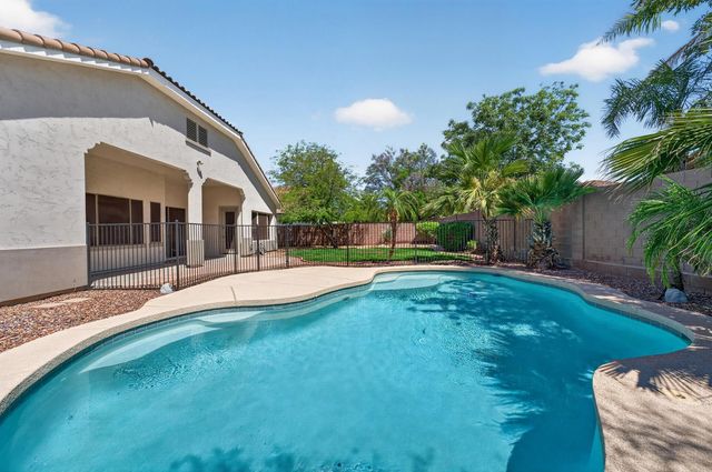 4385 S Crosscreek Drive, Chandler, AZ 85249