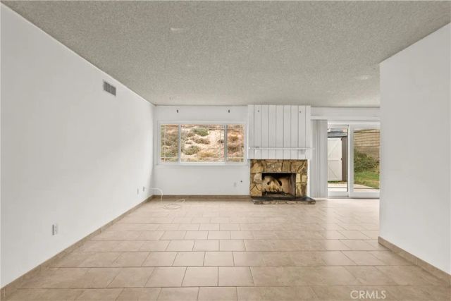 29147 Lotusgarden Drive, Canyon Country, CA 91387