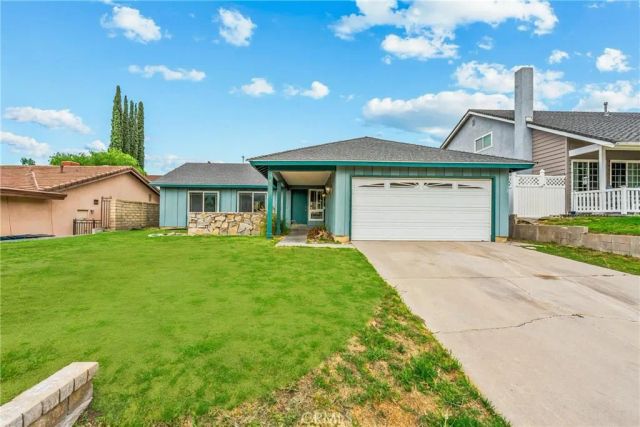 29147 Lotusgarden Drive, Canyon Country, CA 91387