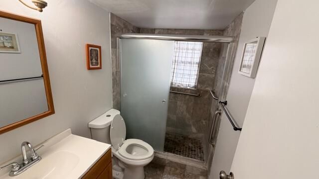 5 Abbey Lane 104, Delray Beach, FL 33446