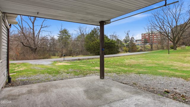 240 Meadowbrook Drive, Pigeon Forge, TN 37863