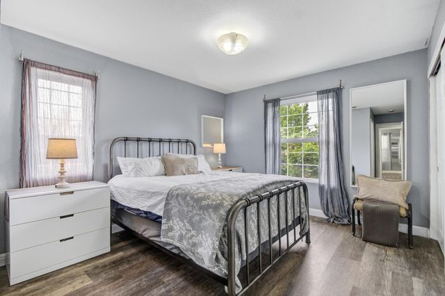 3851 8th Ave, Sacramento, CA 95817