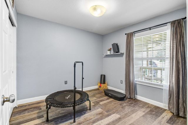 3851 8th Ave, Sacramento, CA 95817