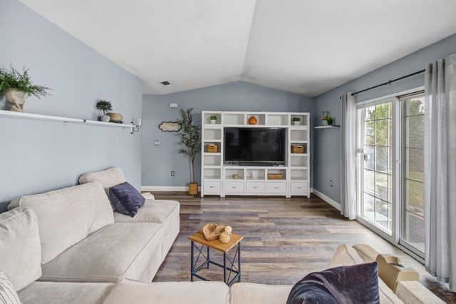 3851 8th Ave, Sacramento, CA 95817