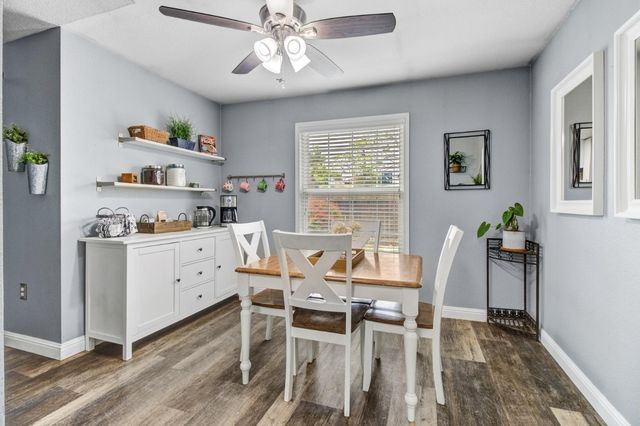 3851 8th Ave, Sacramento, CA 95817