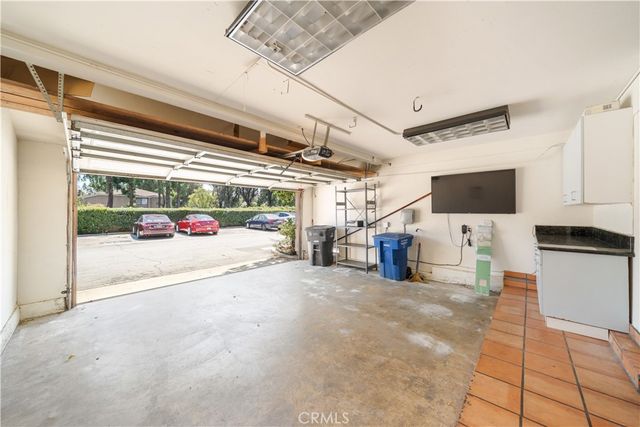 849 S Mountain, Ontario, CA 91762