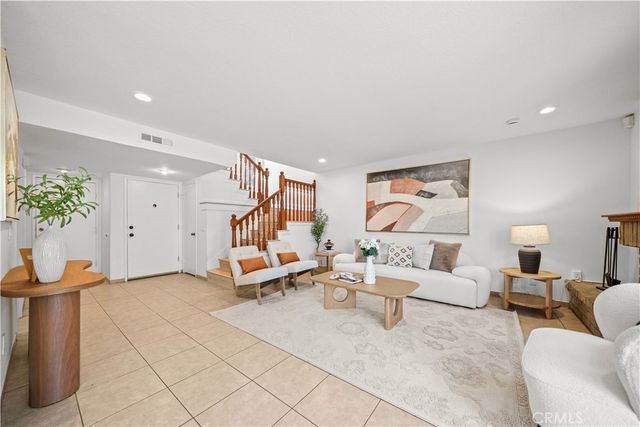 849 S Mountain, Ontario, CA 91762