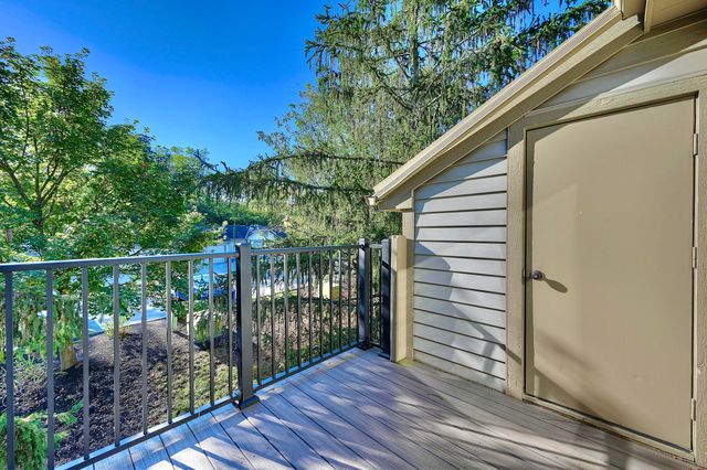 576 Cloverfield Lane, 308, Fort Wright, KY 41011