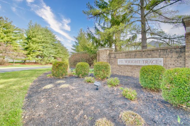 576 Cloverfield Lane, 308, Fort Wright, KY 41011