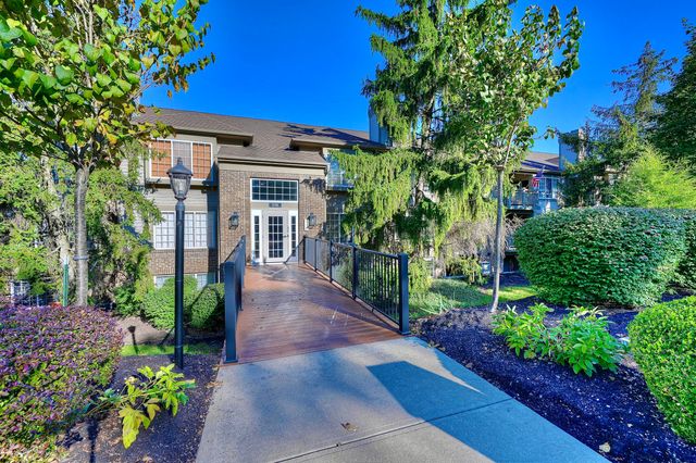 576 Cloverfield Lane, 308, Fort Wright, KY 41011