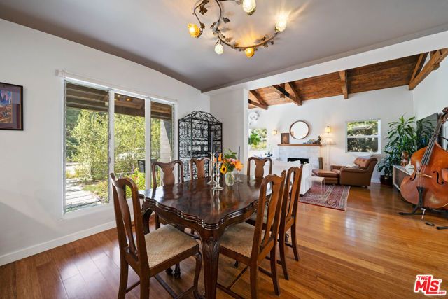 2817 Virginia Avenue, Santa Monica, CA 90404